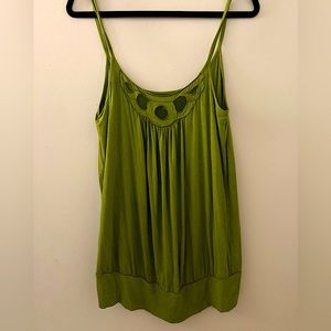 Ana Light Green Top Size M Pretty Perfect Seasonal